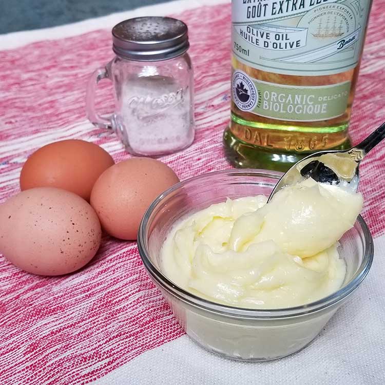 Homemade Olive Oil Mayonnaise Recipe (Paleo)