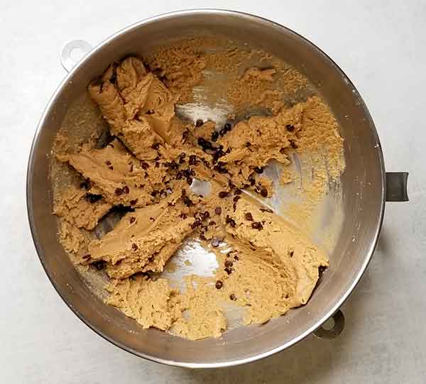 chocolate chips added to cookie dough 